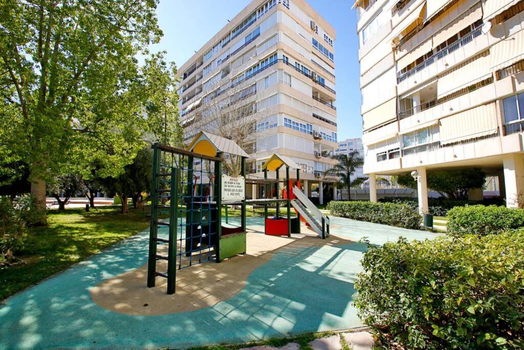 Garden Apartment With Pool And Ac Аликанте Екстериор снимка