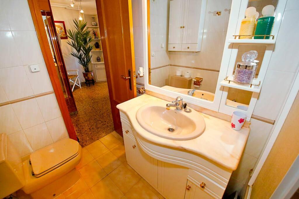 Garden Apartment With Pool And Ac Аликанте Екстериор снимка