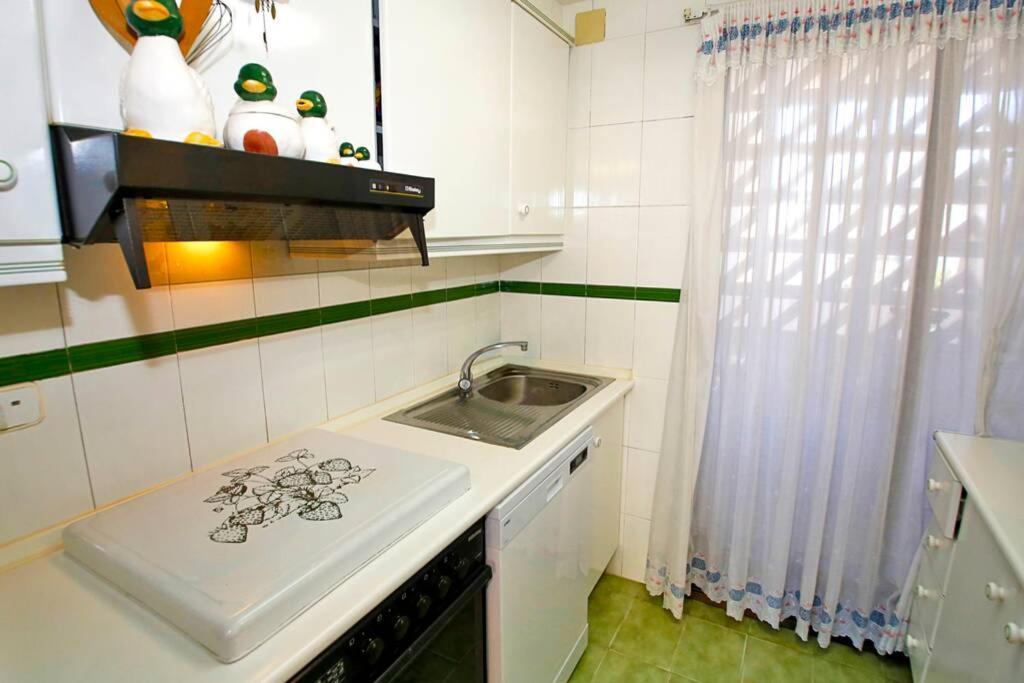 Garden Apartment With Pool And Ac Аликанте Екстериор снимка